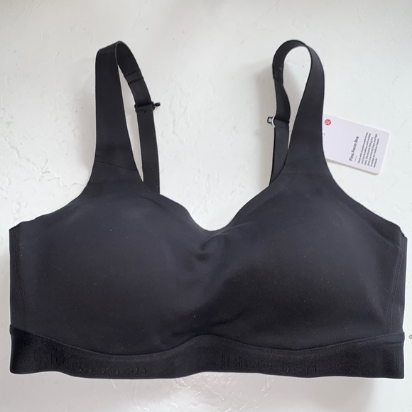 NEW! Lululemon 🍋 Fine Form Bra Black - Picture 5 of 10